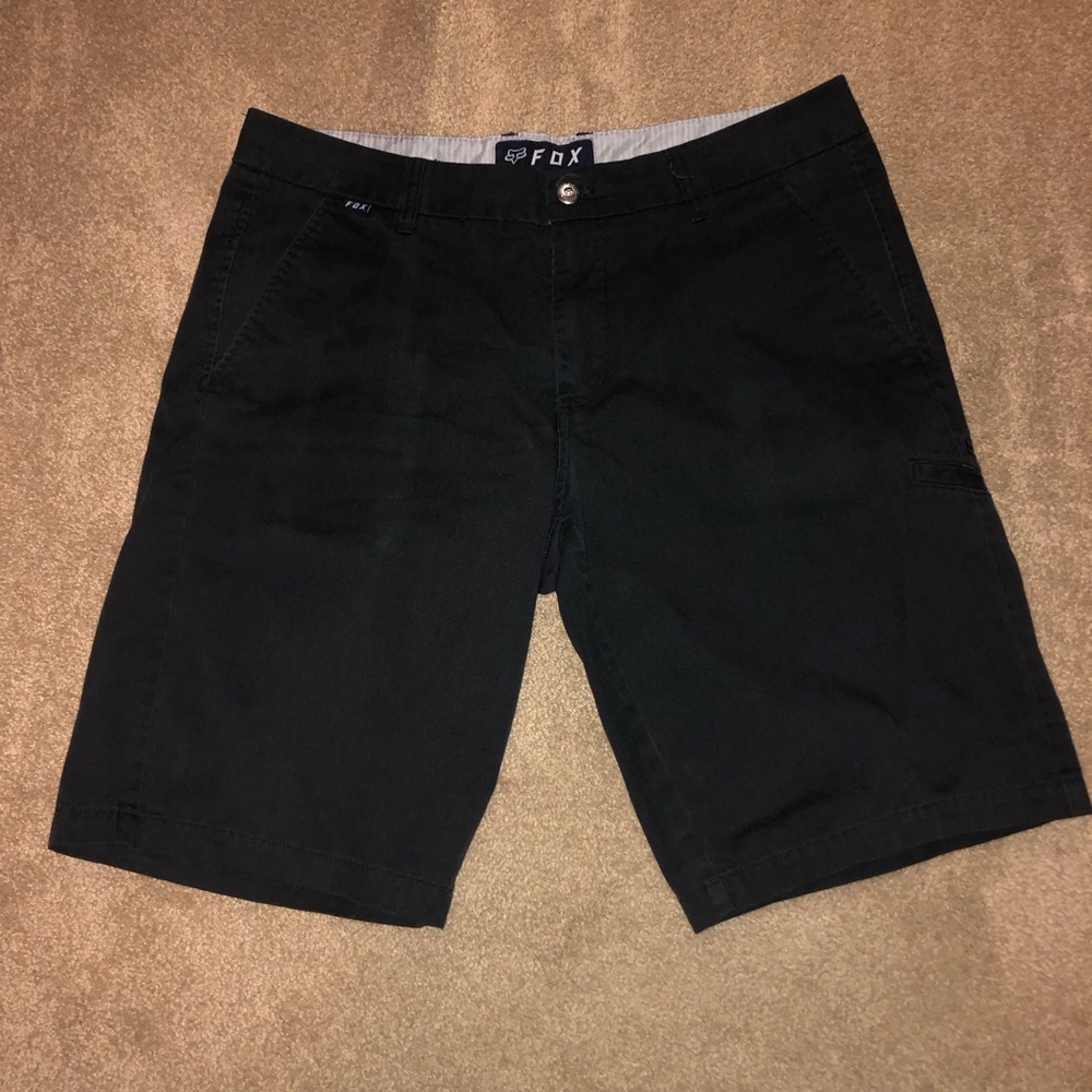Fox. Shorts. Black color. Size 34.